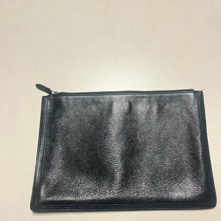 [BUNJANG] Givenchy Black Leather Clutch Bag / 지방시 블랙 레더 클러치 백