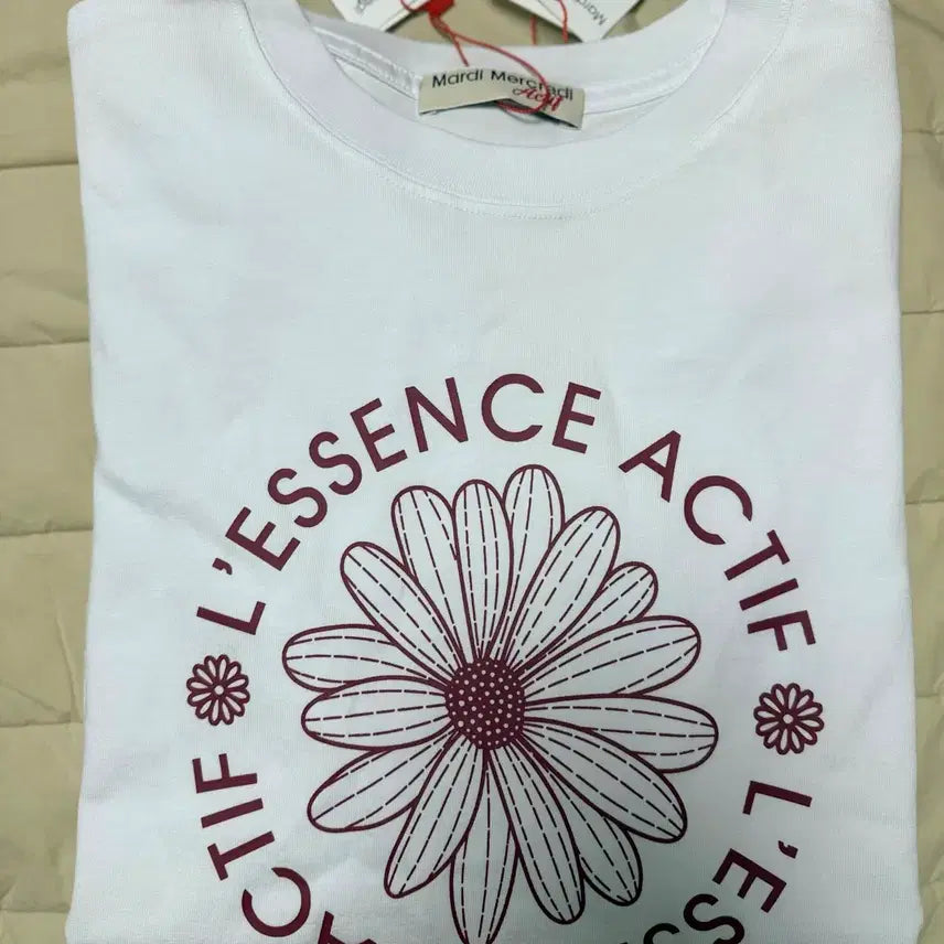 [BUNJANG] Mardi Mercredi Active Short-Sleeve T-Shirt White / 마르디 메크르디 액티브 반팔 티셔츠 화이트