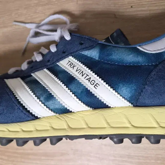 [BUNJANG] Adidas TRX Vintage Runner Shoes / 아디다스 TRX 빈티지 팔리 블루 화이트 러닝화 //270~275