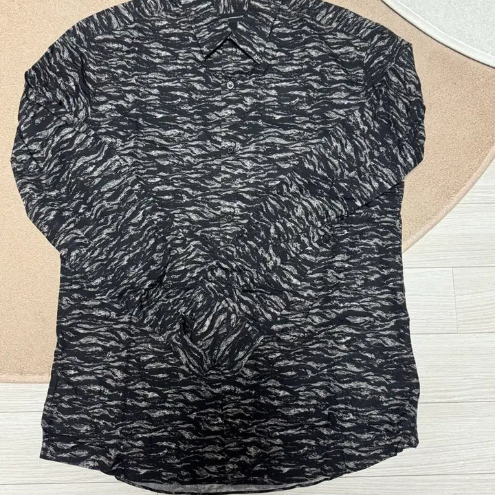 [SOLD OUT] 라드뮤지션 프린팅 셔츠 46