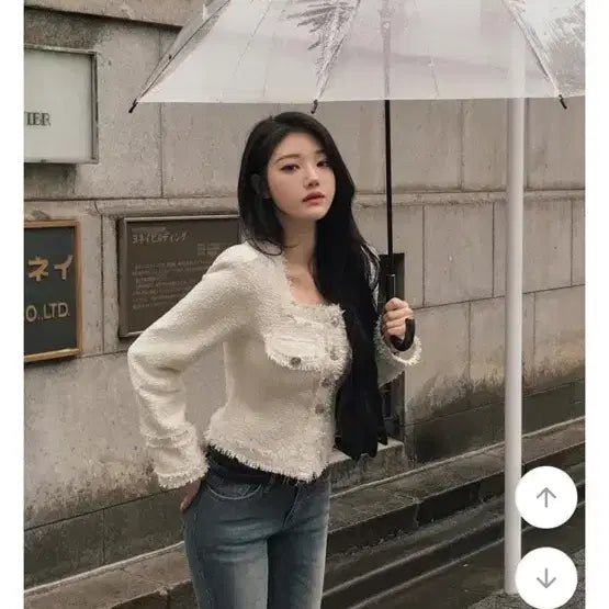 [BUNJANG] Square Neck Collarless Tweed Jacket / 새상품 포장그대로 스퀘어넥 노카라 트위드 자켓 봄 아우터 여신룩 허리잘록