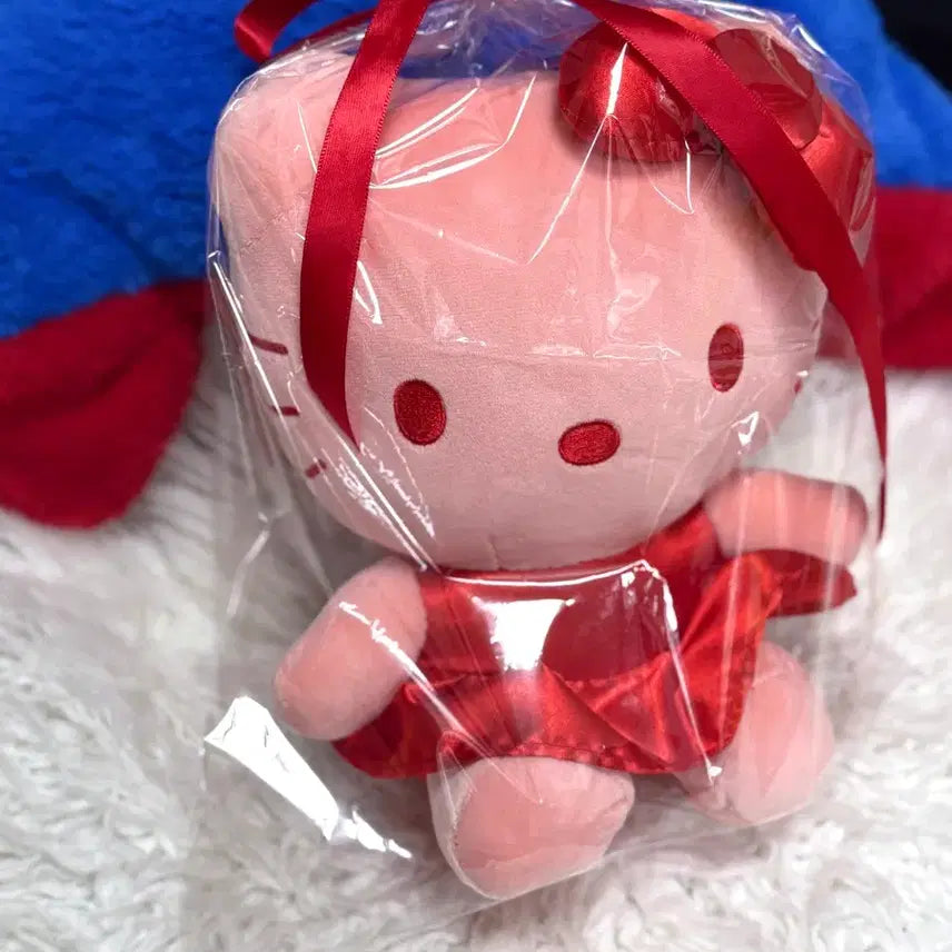 [BUNJANG] Sanrio Korea Licensed Colour Kitty Red Doll / 산리오 코리아 정품 컬러키티 레드 판매