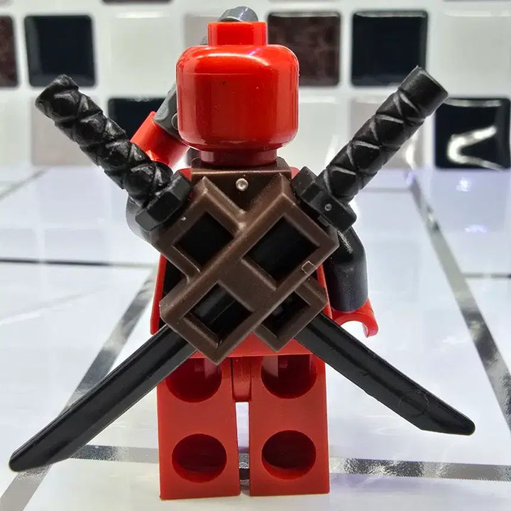 [BUNJANG] LEGO Deadpool Minifigure with Accessories / 레고 데드풀