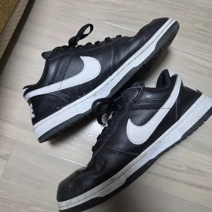 [BUNJANG] Nike Court Vision Sneakers / 나이키 코트 비전 운동화 판매