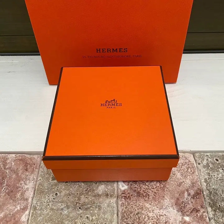 [BUNJANG] Hermes Accessory Box with Ribbon and Shopping Bag / 에르메스 액세서리 박스 + 리본 + 쇼핑백