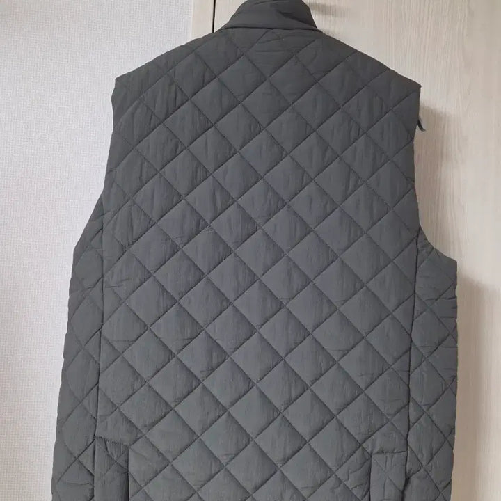[BUNJANG] Brooks Brothers Padded Vest Khaki M / 브룩스브라더스 패딩조끼 M(카키)