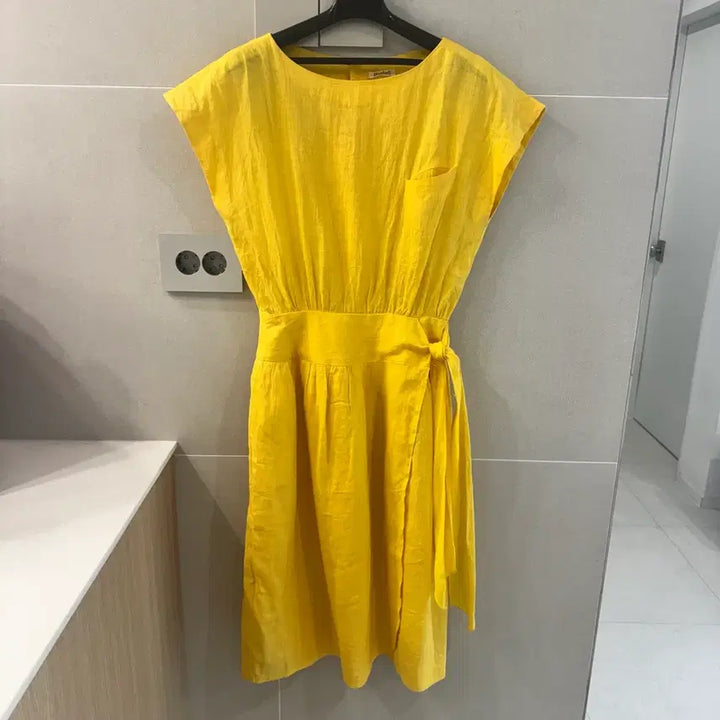 [BUNJANG] Bluebell Yellow Linen Wrap Dress / bluebell 옐로우 린넨 랩원피스