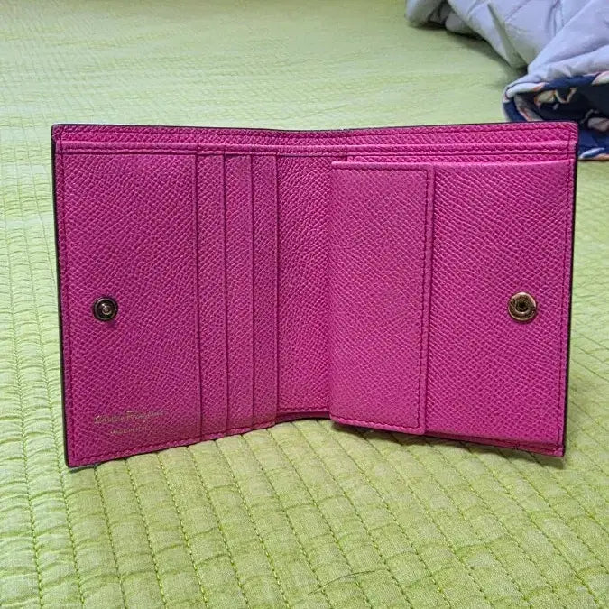[BUNJANG] Salvatore Ferragamo Gancini Women&