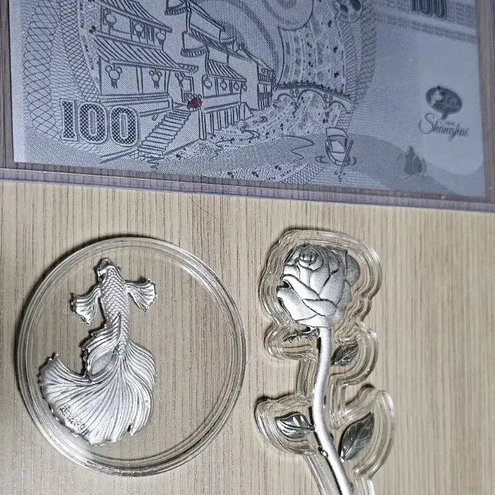 [BUNJANG] Disney Shanghai Silver Banknote &amp; Coin 2-Piece Set / 디즈니 상하이 은지폐, 은화 2종 세트