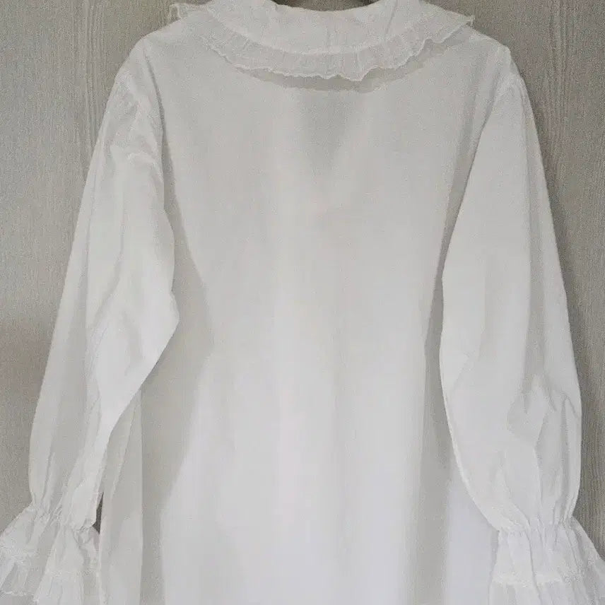 [BUNJANG] Frill Big Collar Lace Blouse / 77 프릴빅카라 레이스 블라우스