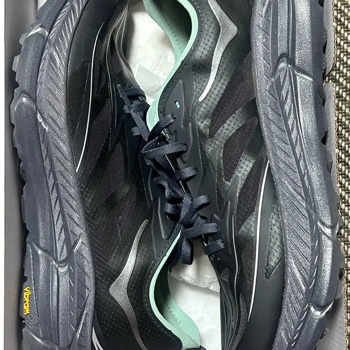 [BUNJANG] Hoka Mafate Speed 4 Light Charcoal Gray Jade / [275] 호카 마파테 스피드 4 라이트 차콜 그레이 제이드