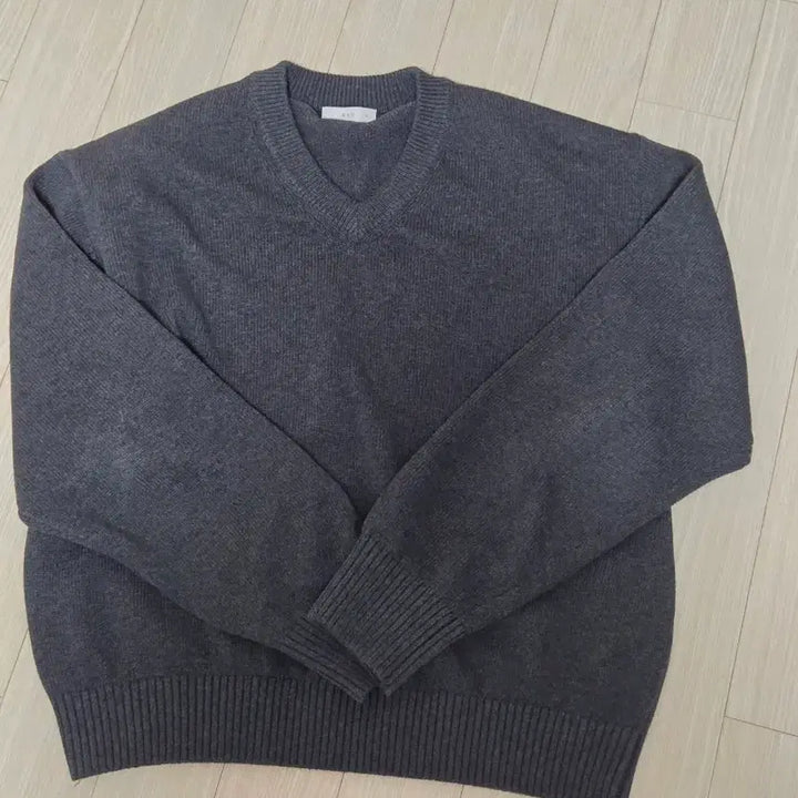 [BUNJANG] ASP V-Neck Knit XL Charcoal / 애습 브이넥 니트 xl 챠콜
