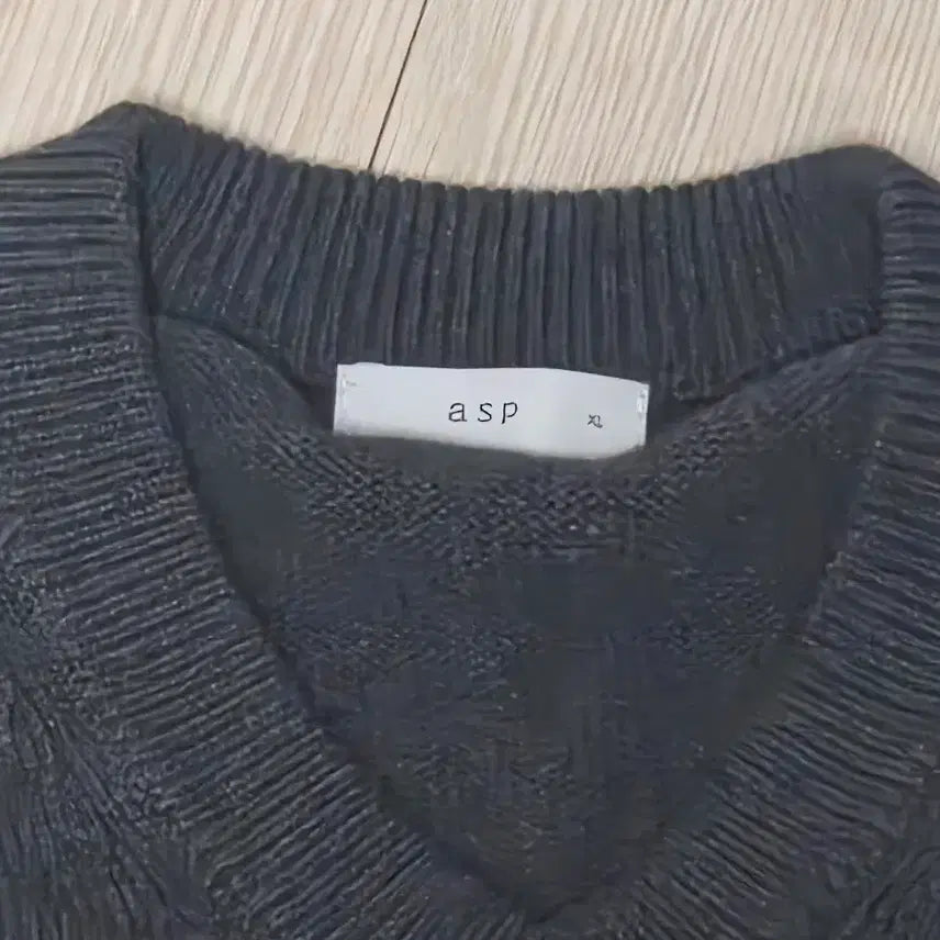[BUNJANG] ASP V-Neck Knit XL Charcoal / 애습 브이넥 니트 xl 챠콜