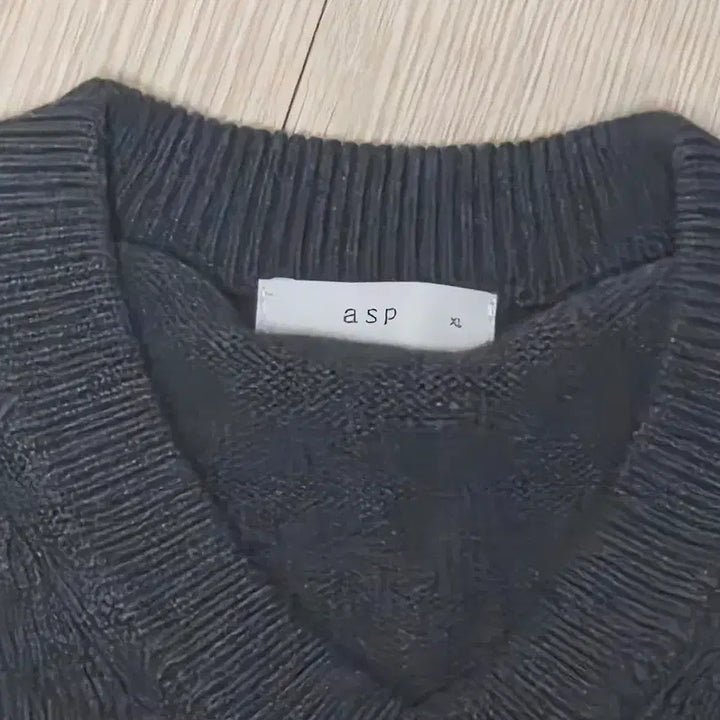 [BUNJANG] ASP V-Neck Knit XL Charcoal / 애습 브이넥 니트 xl 챠콜