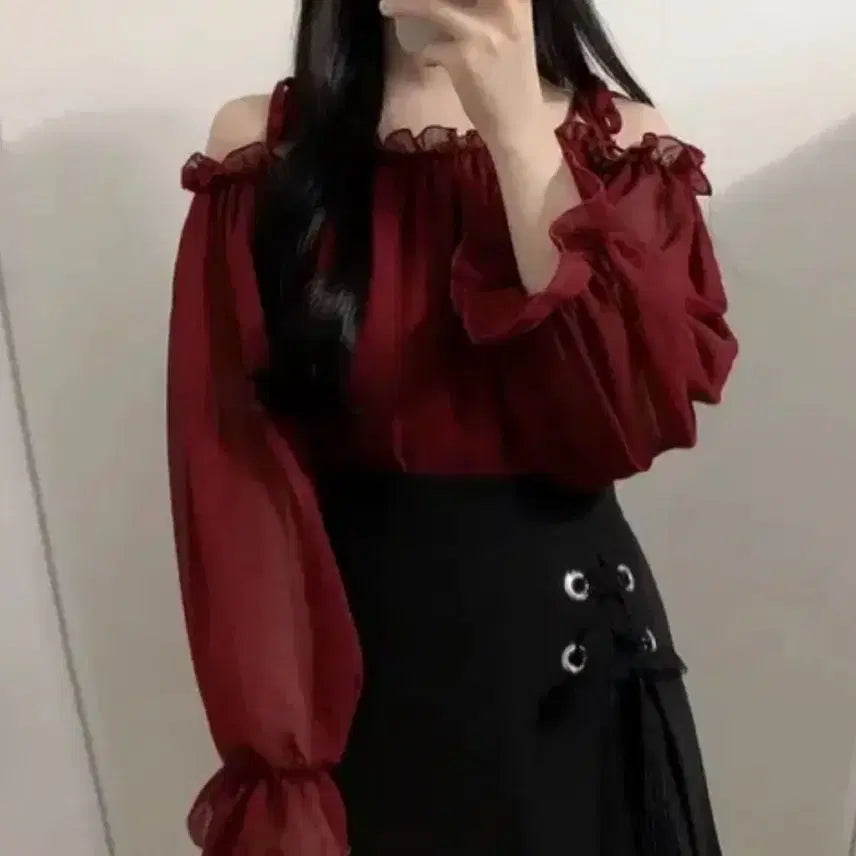 [BUNJANG] Burgundy Red Ribbon Shirring Chiffon Off-Shoulder Blouse / 버건디 레드 리본 셔링 쉬폰 오프숄더 블라우스