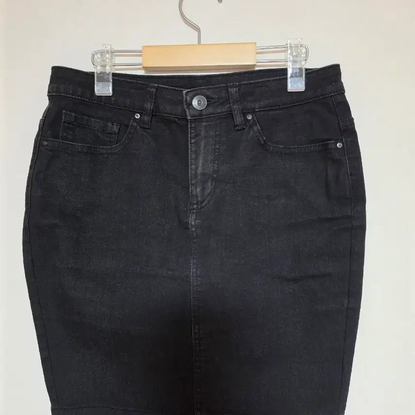 [BUNJANG] SPAO Black Denim H-Line Mini Skirt / 스파오 블랙 데님 H라인 미니 스커트