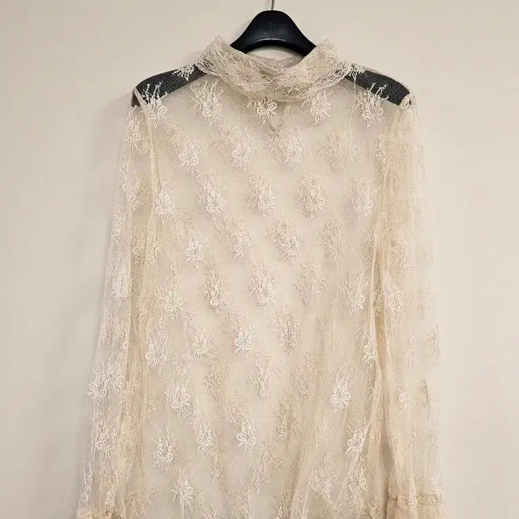 [BUNJANG] New Lace Blouse and Skirt Set / 새상품 원피스 레이스 블라우스 세트