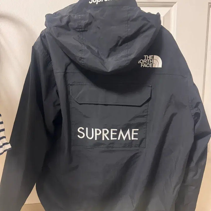 [BUNJANG] Supreme x The North Face Cargo Jacket Black 20SS / [L] 슈노 슈프림 X 노스페이스 카고자켓 블랙 20SS
