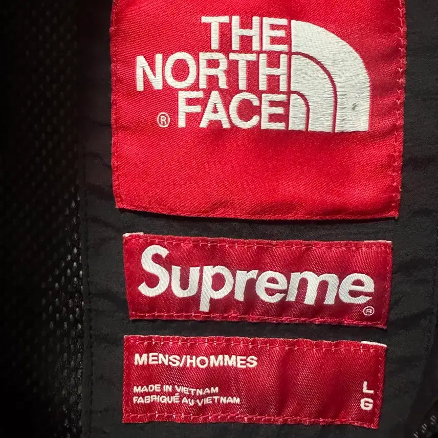 [BUNJANG] Supreme x The North Face Cargo Jacket Black 20SS / [L] 슈노 슈프림 X 노스페이스 카고자켓 블랙 20SS