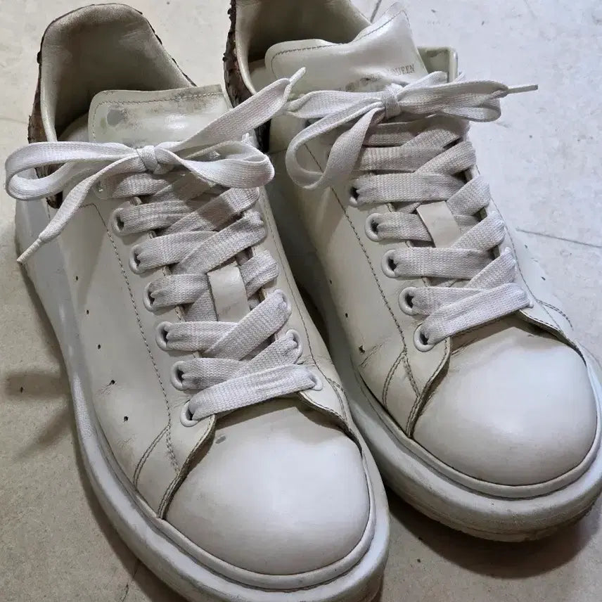 [BUNJANG] Alexander McQueen Oversize Sneakers Size 42 / 알렉산더 맥퀸 42