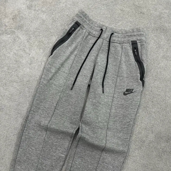 [BUNJANG] Nike Tech Fleece Grey Jogger Pants / S 나이키 테크 플리스 회색 조거팬츠