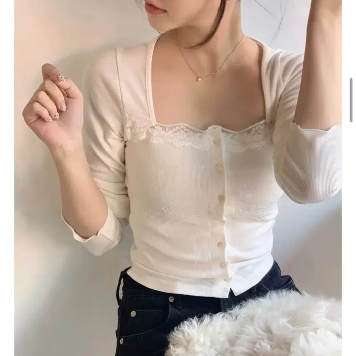 [SOLD OUT] 제니오 [연프][made] 벨 레이스 가디건
