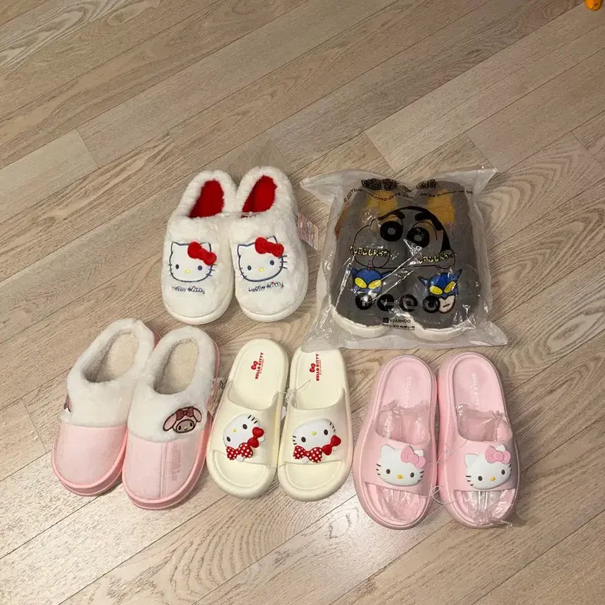 [BUNJANG] Sanrio Slippers / 산리오 슬리퍼&amp;털실내화