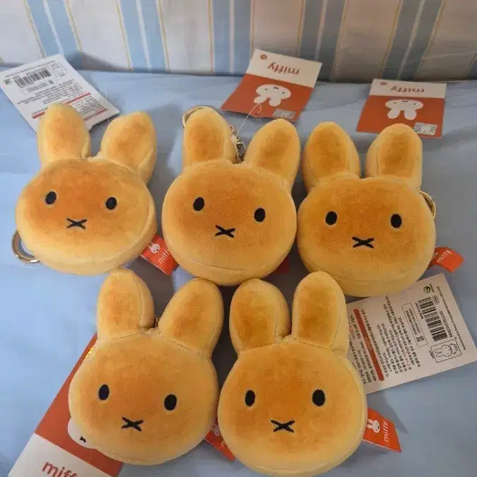 [BUNJANG] Miffy Baked Bread Face Charm / 구운빵얼굴미피 새상품
