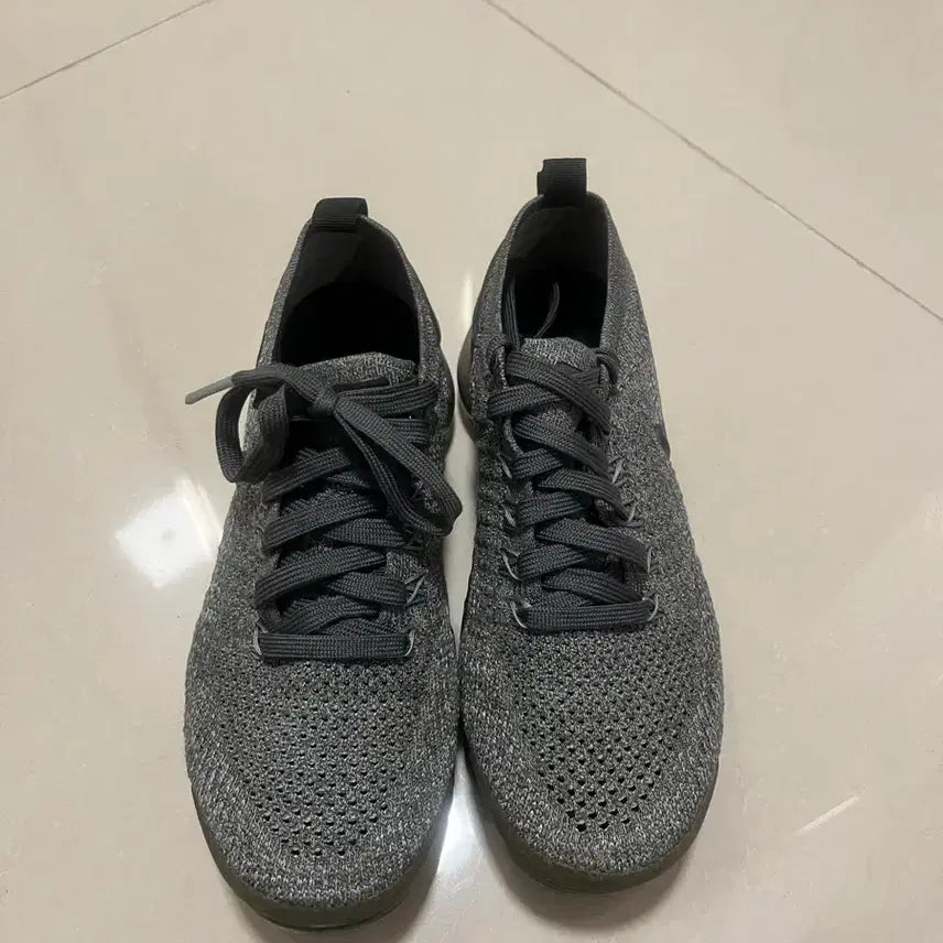 [BUNJANG] Nike Air VaporMax Grey Sneakers (230mm) / 나이키 베이퍼맥스 그레이 230사이즈