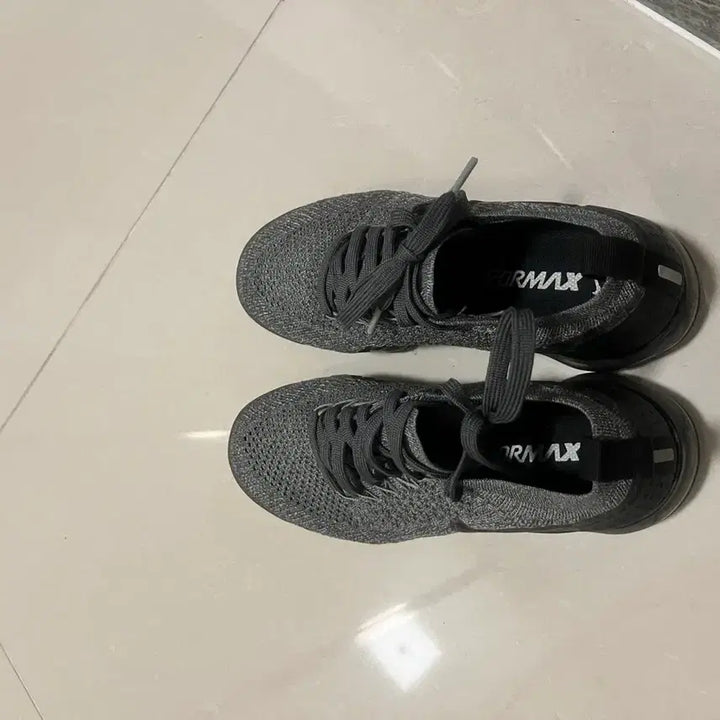 [BUNJANG] Nike Air VaporMax Grey Sneakers (230mm) / 나이키 베이퍼맥스 그레이 230사이즈