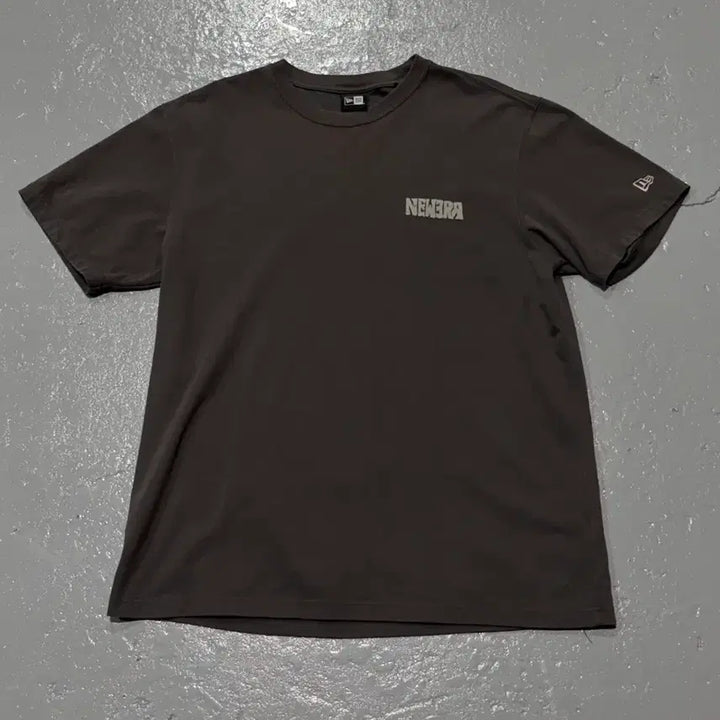 [SOLD OUT] 뉴에라(New Era) 팜트리 그래픽 반팔 티셔츠