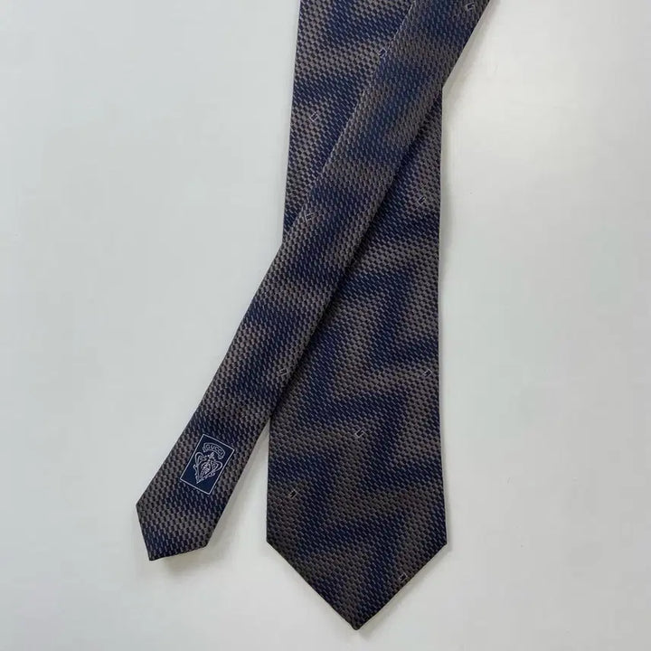 [BUNJANG] Gucci G Monogram Silk Necktie / 구찌(GUCCI) G 모노그램 명품 정품 넥타이