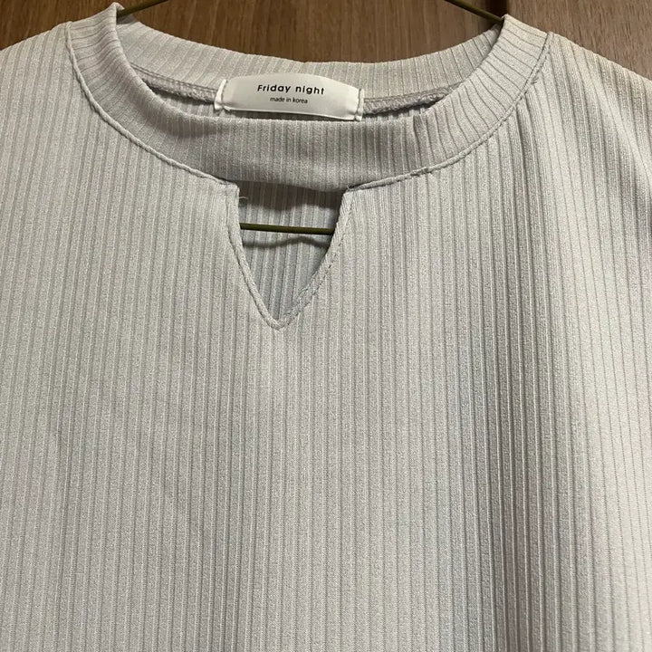 [BUNJANG] Ribbed Slit Long Sleeve T-Shirt / 골지 트임 긴팔 티셔츠