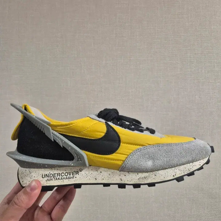 [BUNJANG] Nike x Undercover Daybreak Yellow Citron BV4594-700 / [260] 나이키 x 언더커버 데이브레이크 옐로우 시트론