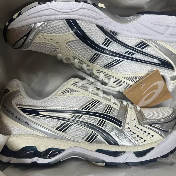 [BUNJANG] ASICS Gel-Kayano 14 White Midnight 270 / 아식스 젤카야노 14 화이트 미드나잇 270