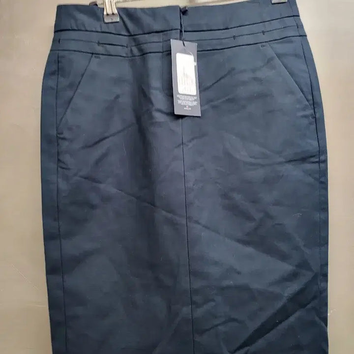 [BUNJANG] Tommy Hilfiger Midi Skirt Navy 25 Inch / 타미힐피거 치마 새상품 25인치