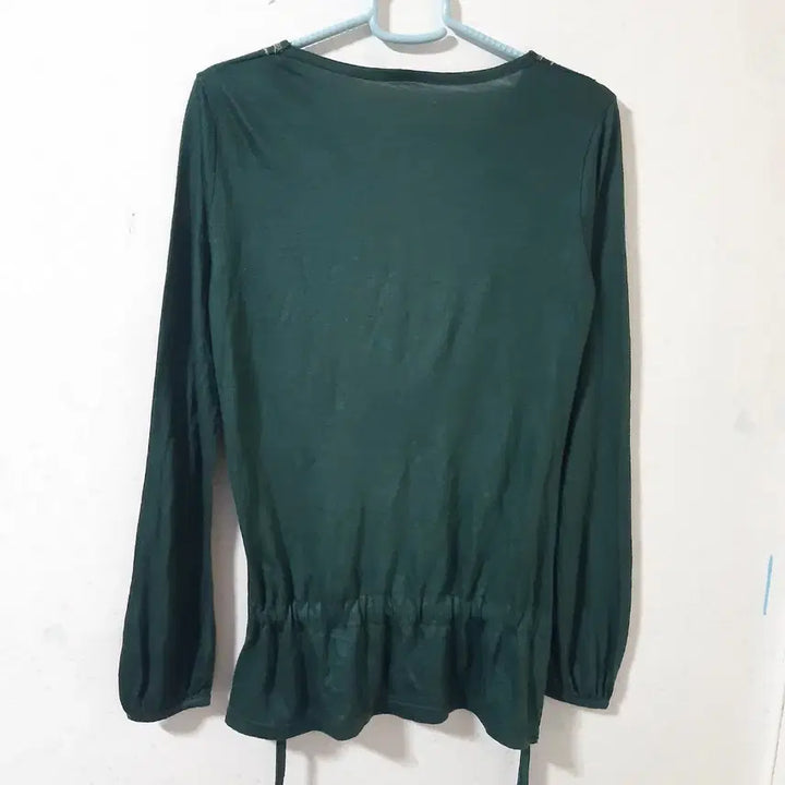 [BUNJANG] Green Embroidered Long Sleeve T-Shirt / 그린색 자수 롱슬리브 긴팔티