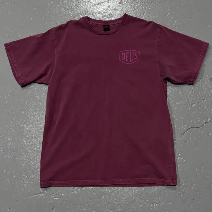 [BUNJANG] Deus Ex Machina Pigment Seoul T-Shirt / 데우스 엑스 마키나(Deus Ex Machina) 피그먼트 서울