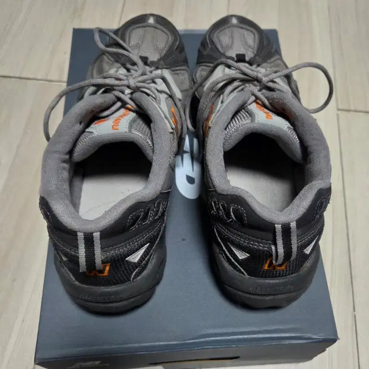 [BUNJANG] New Balance 703 Sneakers / 뉴발란스 703 280