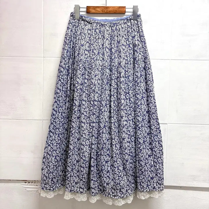 [BUNJANG] Flower Cotton Reversible Lace Long Skirt / 플라워 코튼 리버서블 레이스 롱 스커트
