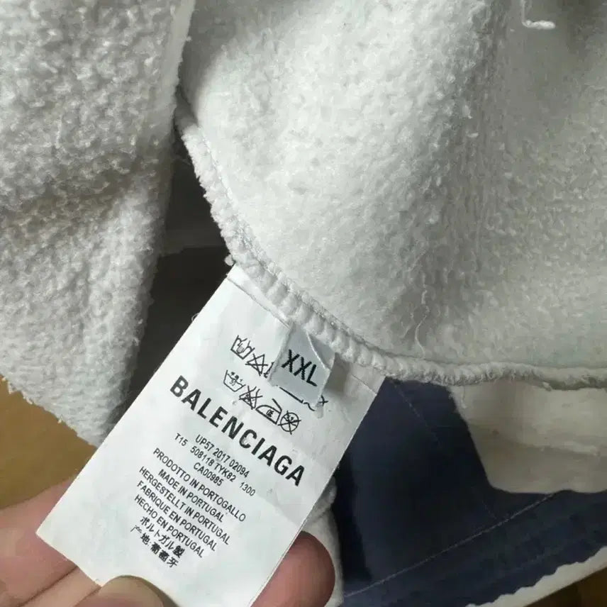 [BUNJANG] Balenciaga Logo Hooded Sweatshirt / 발렌시아가 후드티