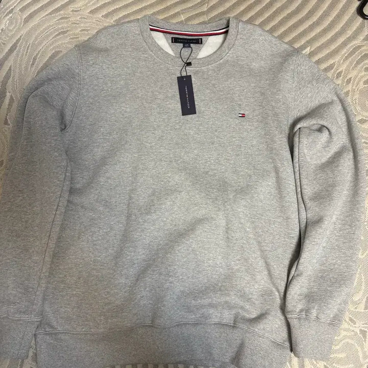 [BUNJANG] Tommy Hilfiger Sweatshirt Grey / 타미힐피거 맨투맨 그레이 새상품