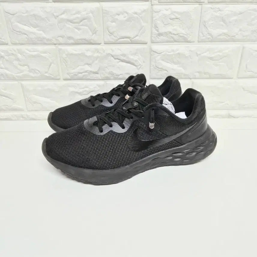 [BUNJANG] Nike Revolution 6 Running Shoes Sneakers / 나이키 275 레볼루션 6 런닝화 운동화