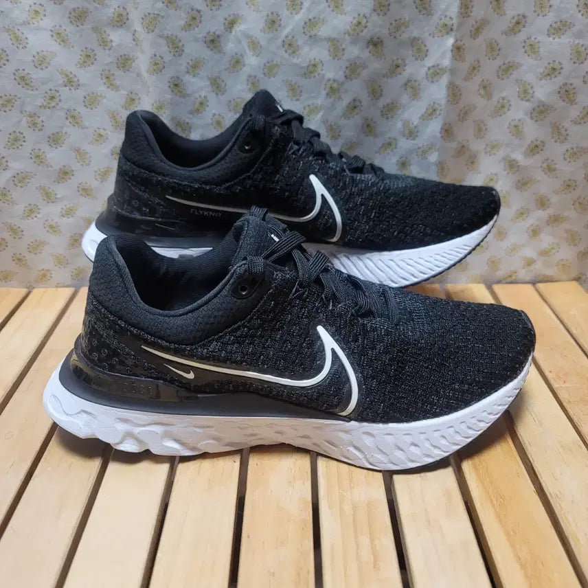 [BUNJANG] Nike React Infinity Run Flyknit 3 Running Shoes (260mm) / 나이키 리액트 인피니티 런 플라이니트 3 러닝화 260