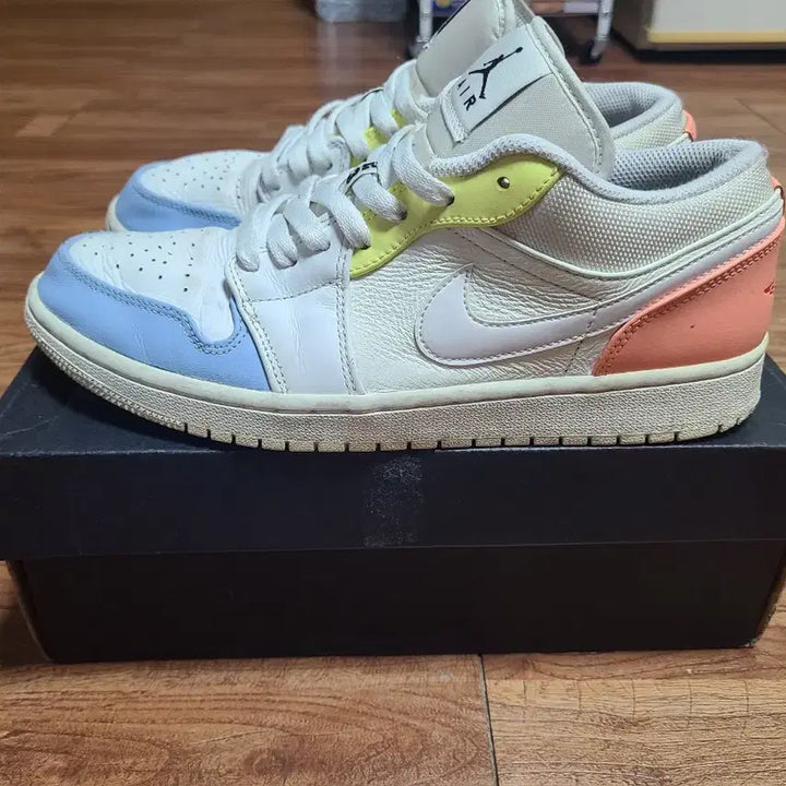 [BUNJANG] Air Jordan 1 Low "To My First Coach" Pastel Sneakers (Size 275) / [275] 조던 1 로우 투 마이 퍼스트 코치
