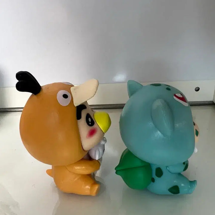 [BUNJANG] Crayon Shin-chan Pokemon Cosplay Figure Set (2 Types) / 짱구 포켓몬피규어 2종세트 판매합니다