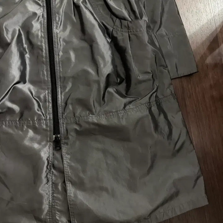[BUNJANG] Spazio Polly Raincoat Metallic Grey / 스피치오 폴리 레인코트