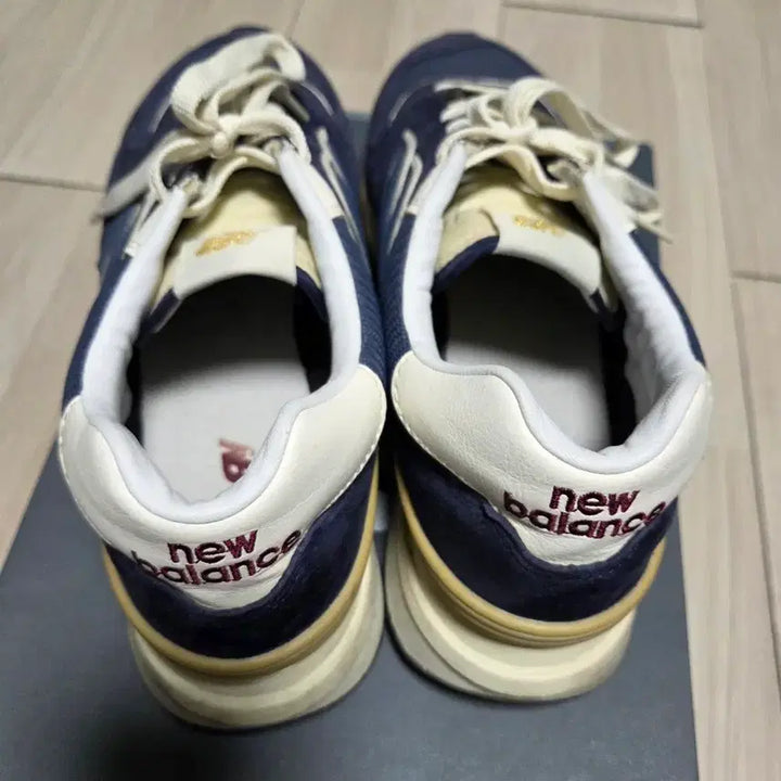 [BUNJANG] New Balance Legacy 574 Sneakers / 뉴발란스 레거시 574 280