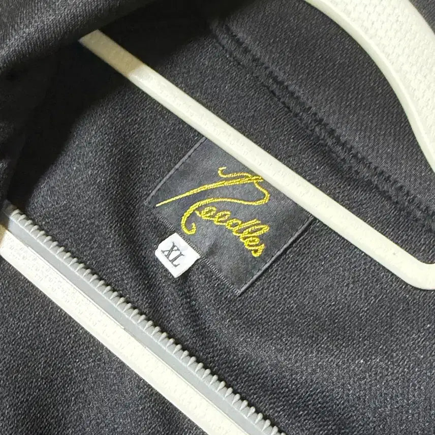 [BUNJANG] Needles Track Jacket Black Brown / Needles 니들스 트랙 자켓 블랙 브라운