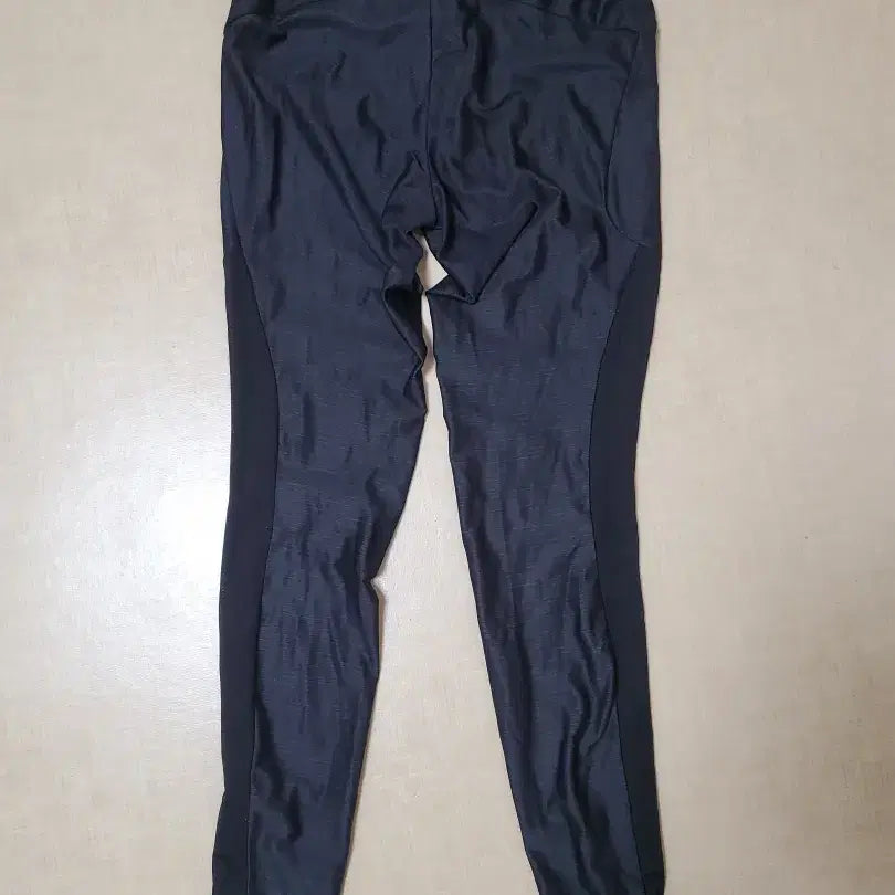 [BUNJANG] Decathlon Leggings Size S / 데카트론 레깅스
